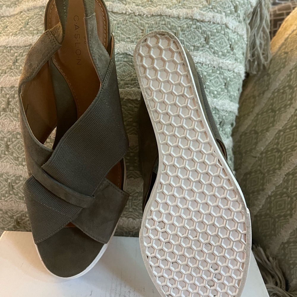 Caslon Olive Green Suede Crisscross Wedge Sandals - Picture 2 of 6